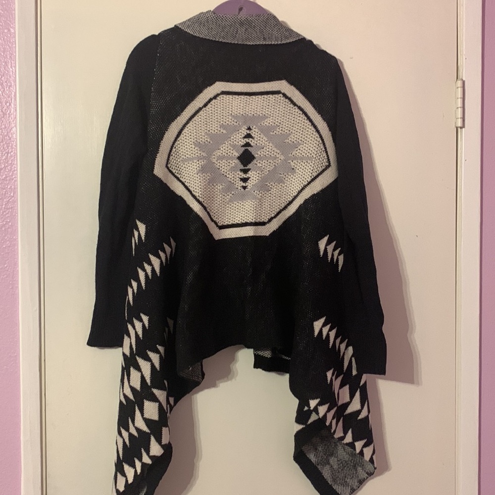 Sweater - Picture 2 of 2